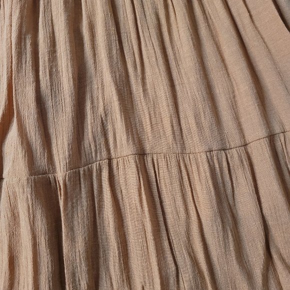 Fall Tiered Midi Dress - Picture 4 of 8